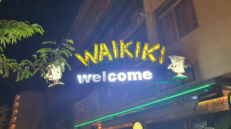 letrero-de-luz-waikiki